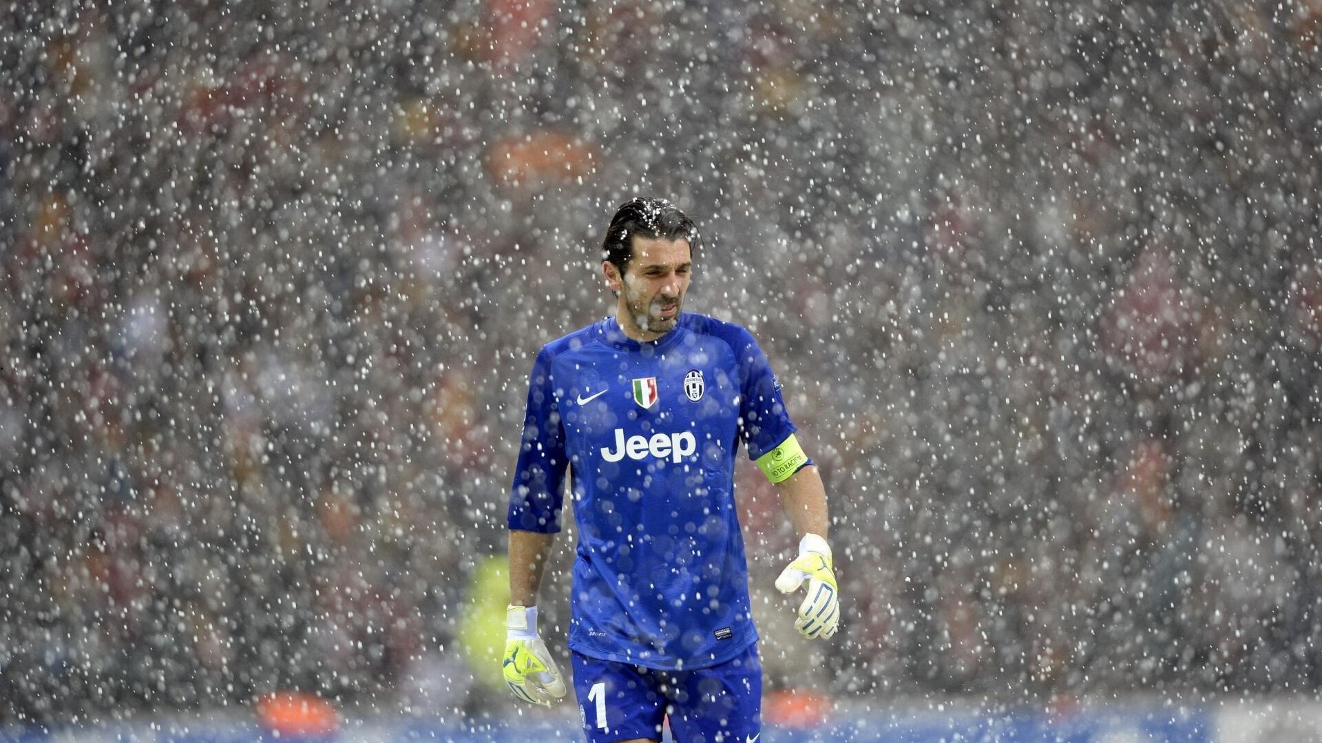 场外狙击与生存挤压，虚拟竞技联赛的寒冬突围战